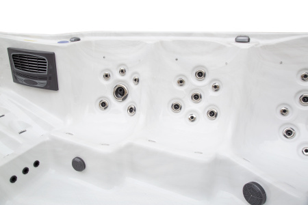 Гидромассажный спа бассейн NordicSpa Idun (Идун) Гидромассажный спа бассейн NordicSpa Idun (Идун)